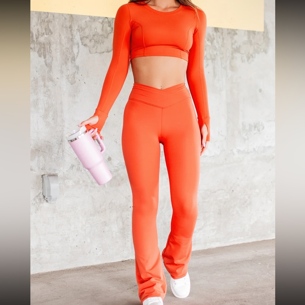 Love Always Yoga Set (Winter Coral)